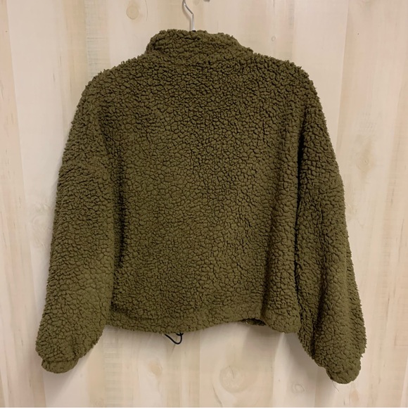 Urban Outfitters Green Sherpa Jacket Size Small - Picture 2 of 7